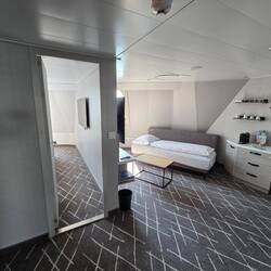 Unser Zimmer mit Blick auf Annas Bett