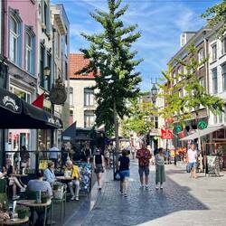 Shoppen und Ausgehen