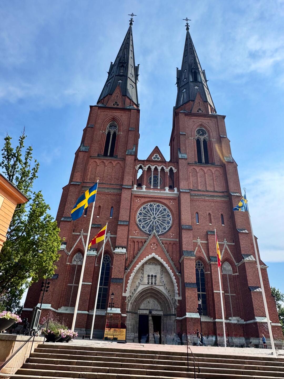 Dom mit 118 Metern die größte Kirche Skandinaviens