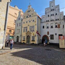 Die drei Brüder Häuser