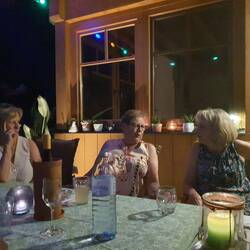 Nach dem Abendessen...