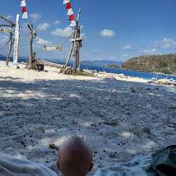 En attente du retour de snorkeling du grand frère