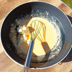 Mittags Kuchen backen...