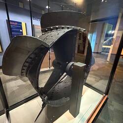 An early screw propulsor (propellor, in other words)