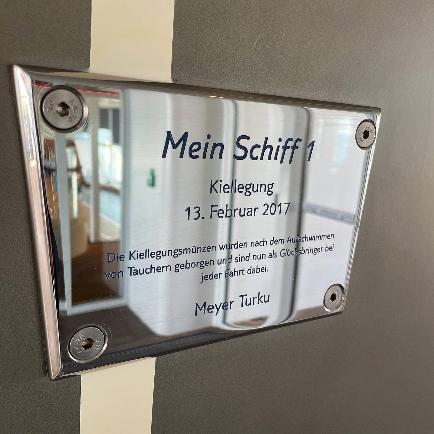 ein Seetag auf Mein Schiff 1
