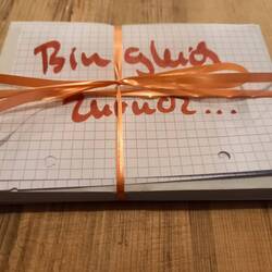 Und 1 Postkarte für jeden Tag meiner Reise...