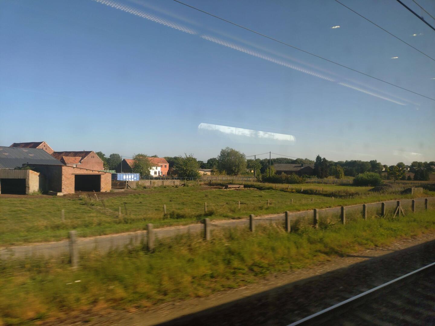 mit fast 300kn/h durchs flache Bauernland