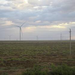 Windpark in der Dsungarischen Pforte / Wind energy field in Dzungarian Gate