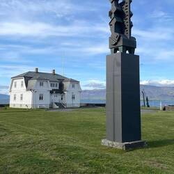 Venue where Presidents Gorbachev &Reagan met to end the Cold War. Overlooking the harbour.