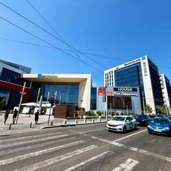 das grosse Einkaufszentrum „AFI Palace Cotroceni“