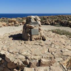 Memorial cairn to HMAS Sydney II