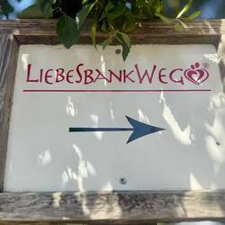 Liebesbankweg 🥰
