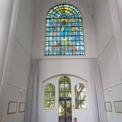 Fenster links von Rizzi