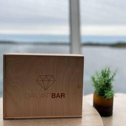 Abends in der Diamant Bar ...