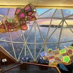 Der Diamant. Fast wie Raumschiff Orion , oder?
