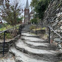 I commence the climb up to "Jefferson Rock."