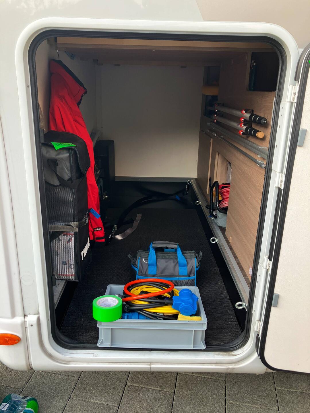 Alles raus, Garage leeren