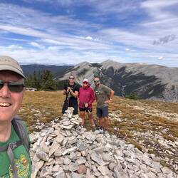 An einem anderen Tag machten wir mit Jack & Sohn Ben eine Wanderung