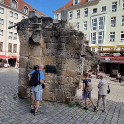 Teile der Kuppel der früher mal eingestürzten Frauenkirche