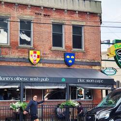 Dinner at the oldest Irish pub in Cleveland