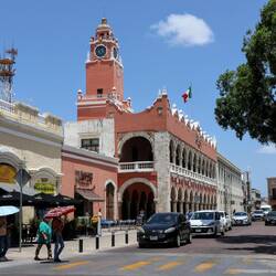 Merida's Municipal Palace.