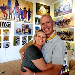 Glücklich und erschöpft, fast am Ende einer anstrengenden, schönen, erlebnisreichen Reise