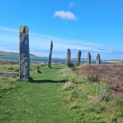 Diese Steine stehen seit 5000 Jahren hier und der ursprüngliche Zweck ist unklar