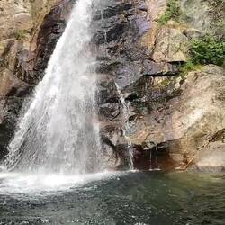 Obwohl die Flüsse eher wenig Wasser führen- einige Liter pro Minute🤪