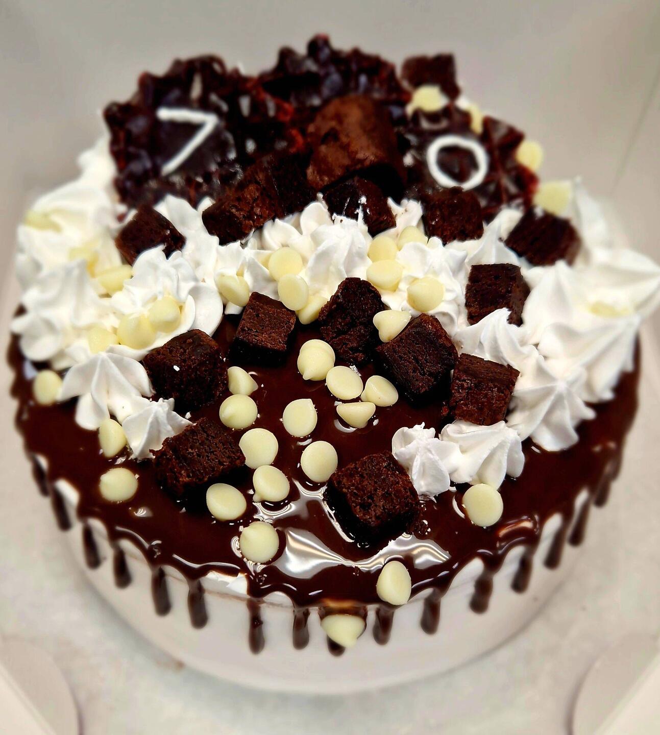 Dida's Frozen Yoghurt Torte zum 70. Geburtstag