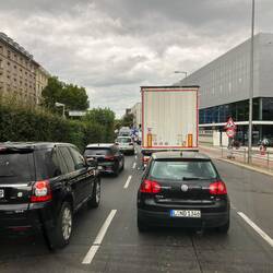 Wegen Baustelle in den Stadtverkehr in Berlin