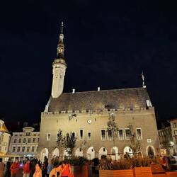 Das historische Rathaus von Tallinn