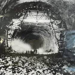 1930s digging tunnels to divert the Colorado River