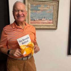 Lee, our favorite Mensch is on his way back to NY