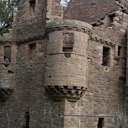 Bischofspalast-Historische Steinruine