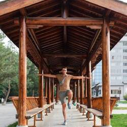 Momento kung fu appena c'è occasione