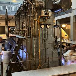 600 PS Schiffsdiesel der hier verbaut wurde