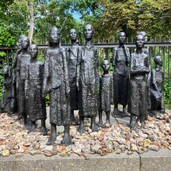 Hier stand das 1. jüd. Altersheim Berlins und wurden ab 1942 von der Gestapo 55'000 Juden deportiert