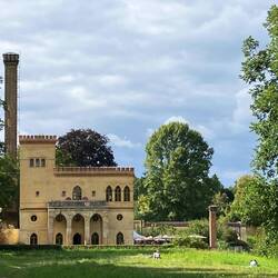 Meierei: Käse- und Milchprodukteherstellung für König F. Wilhelm II