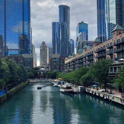 Ogden Slip (Seitenarm des Chicago Rivers)