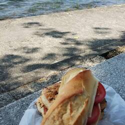 Lunch am Meer