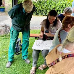 Bruder Schorsch will alles sehen