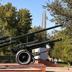 Zum Gedenken an die Gefallenen im Afghanistan- und im 2. Weltkrieg