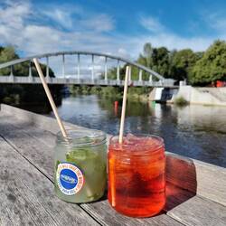 Prost - Und Mojito will save the world.