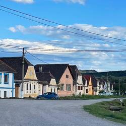 A to wioska obronna, wszystkie domy połączone