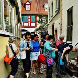 Die Zeichner belagern die Stadt