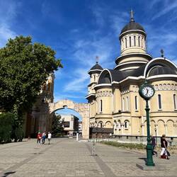 Blick in die Fußgängerzone von Caransebeș