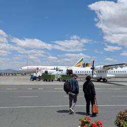 Im chliine Flugi uf Daressalam