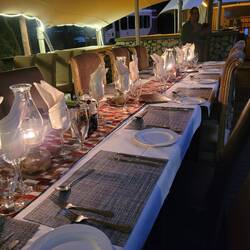 Alles für das Abendessen vorbereitet.