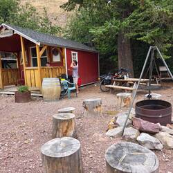 Bearmouth cabin