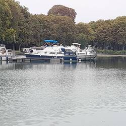 Canal Nau port
